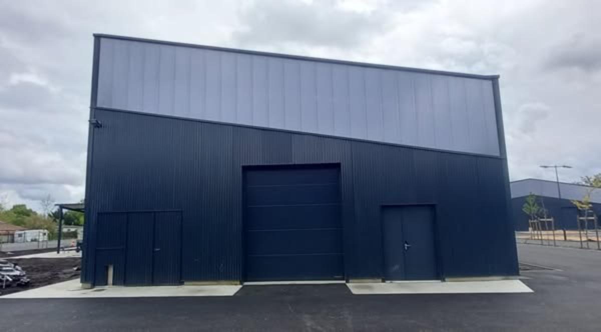 Nous accueillerons bientôt notre clientèle dans le nouvel atelier flambant neuf ! 😎 - photo 2