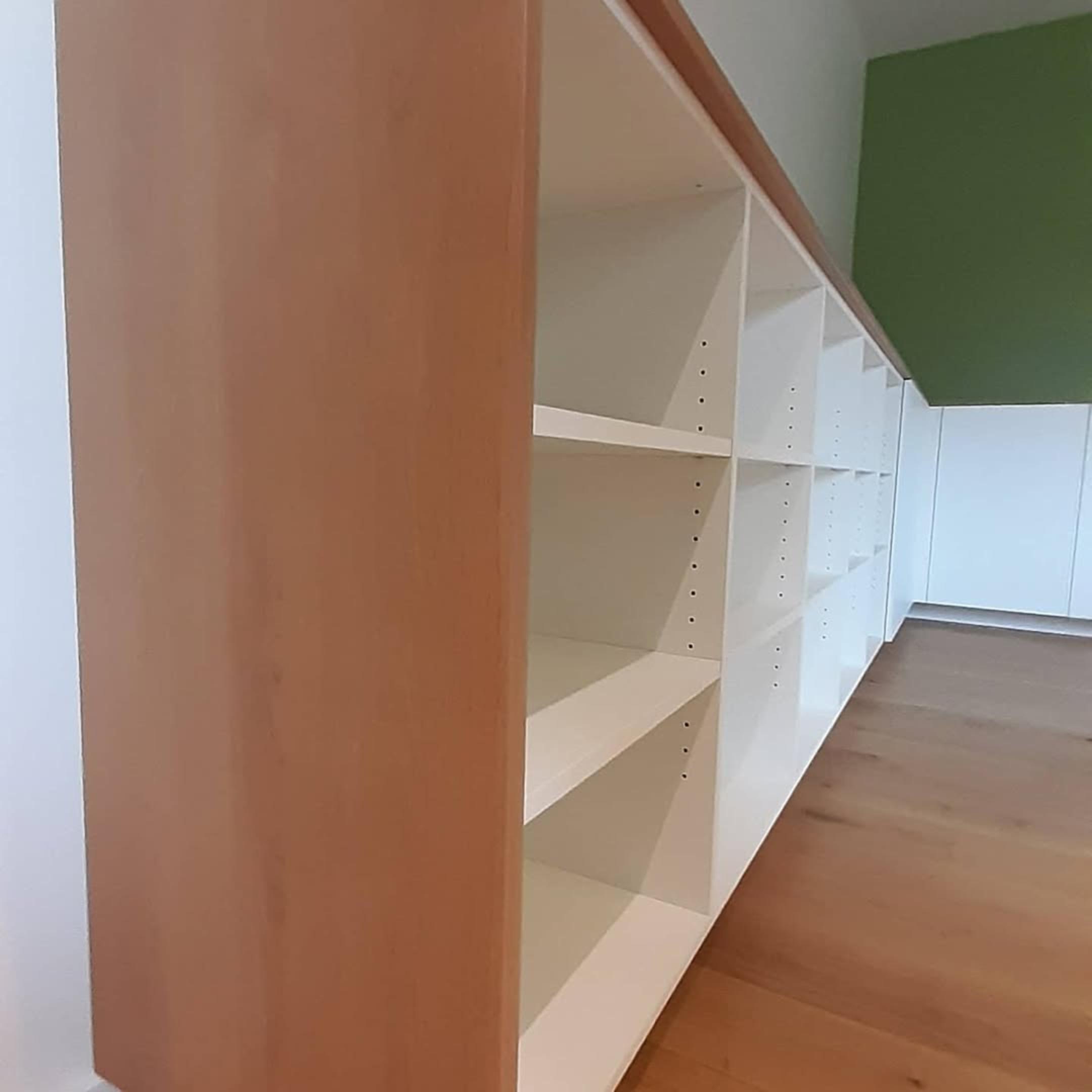 Les fourgons sont stickés...