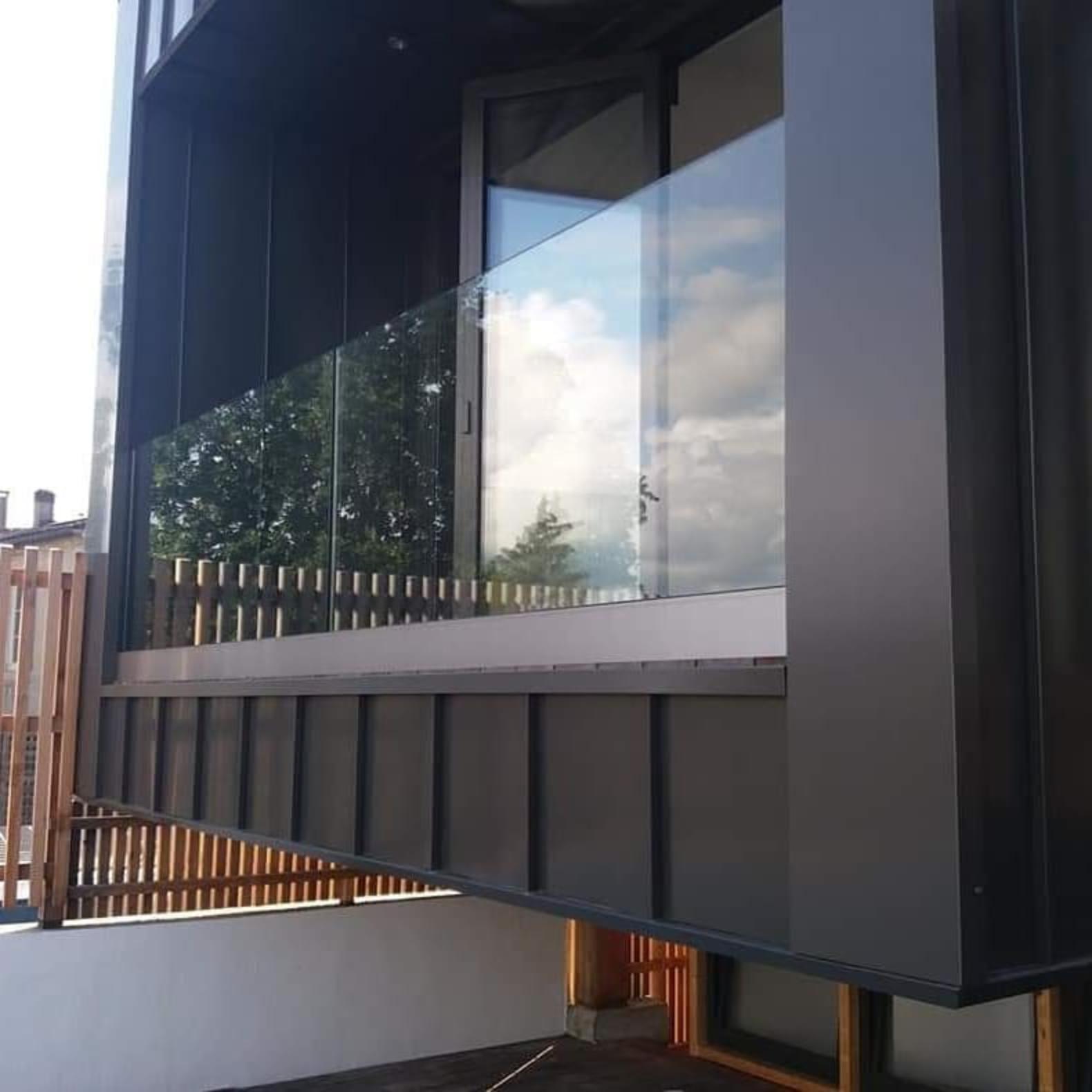 Marches d'escalier sur limon central!