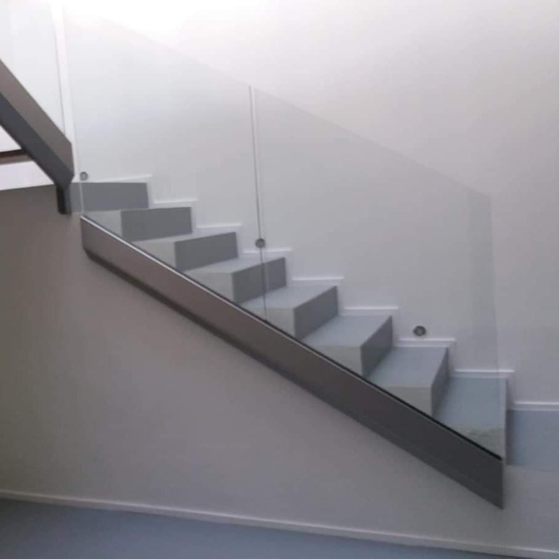 Marches d'escalier sur limon central! - photo 2